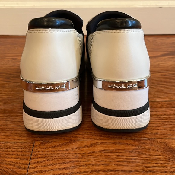 Michael Kors Women’s Slip On Sneaker Trainer - Picture 4 of 6